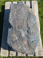 Schiefer Felsen #56